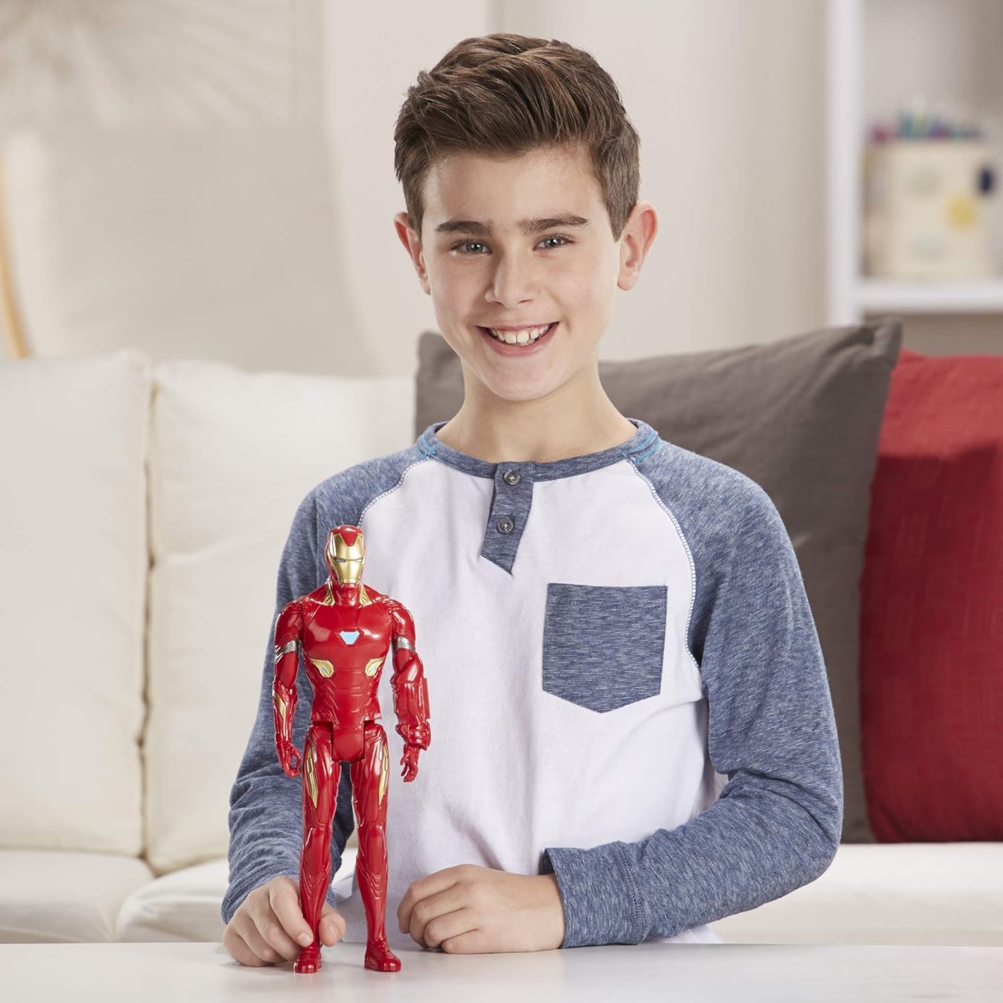 Marvel Avengers - Iron Man Titan Hero Figure