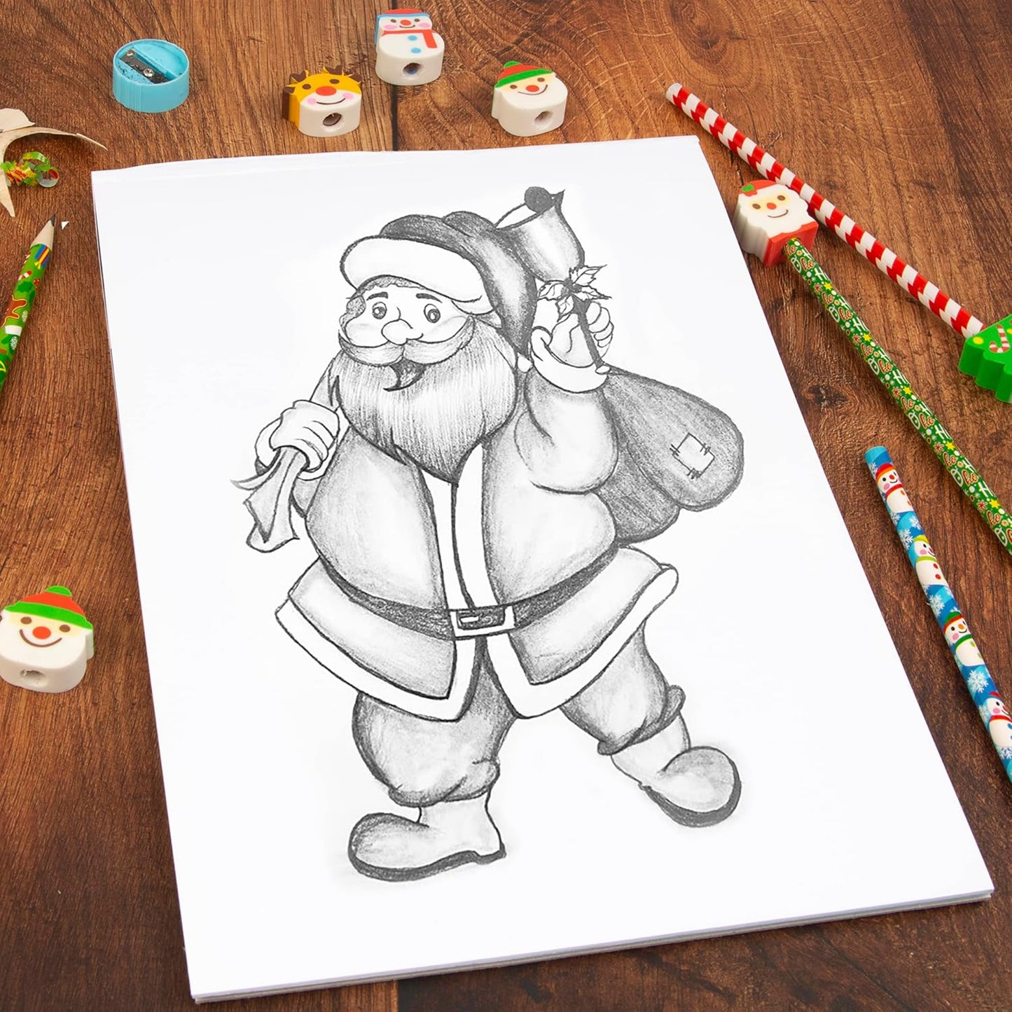 24 CHRISTMAS PENCILS AND TOPPERS