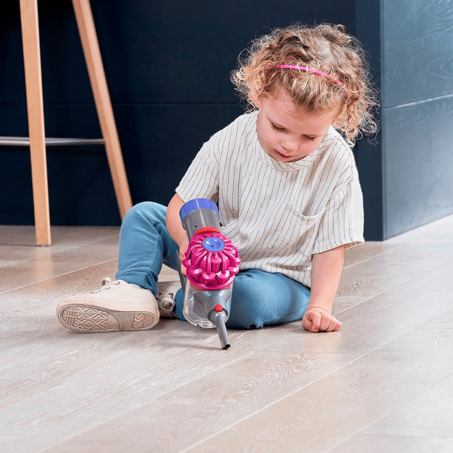 Casdon Dyson Pink