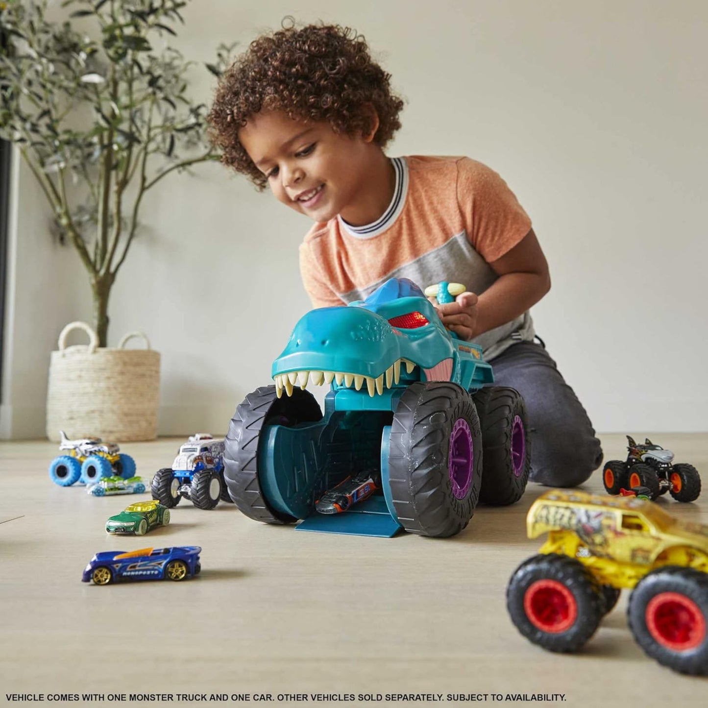 Hot Wheels Chompin Mega Wrex