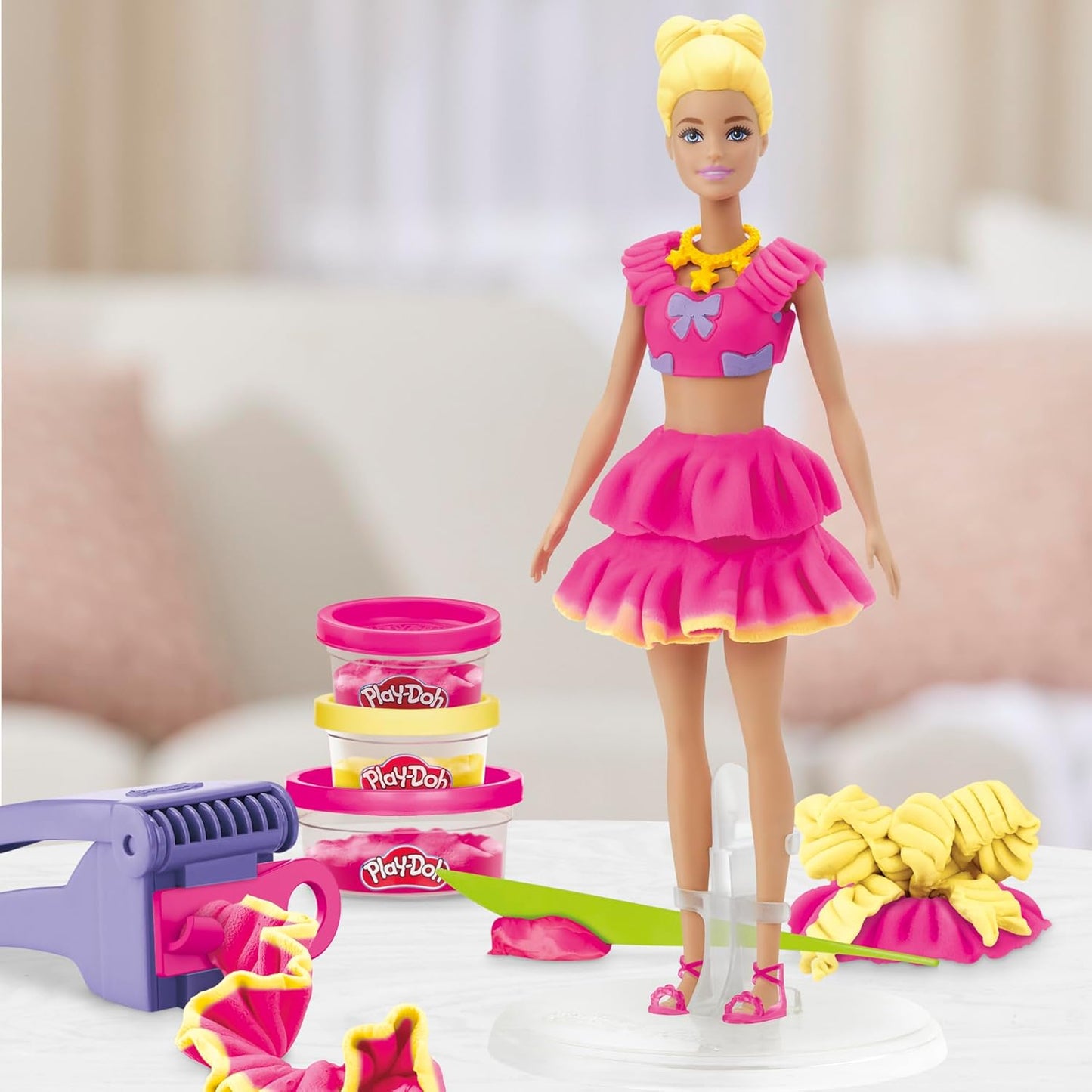Barbie Play Doh Ruffles & Bow
