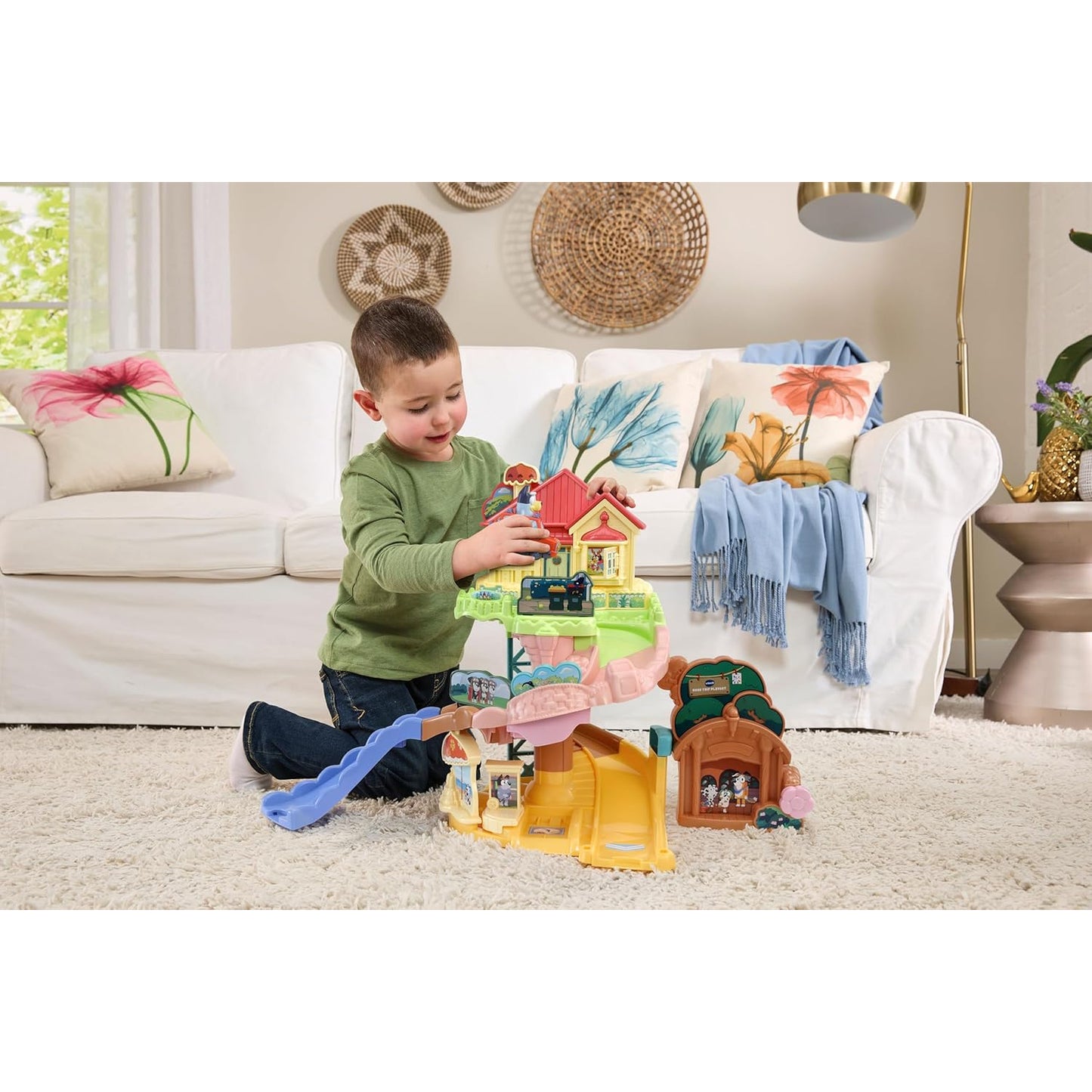 Bluey Toot-Toot Drivers Road Trip Play Set